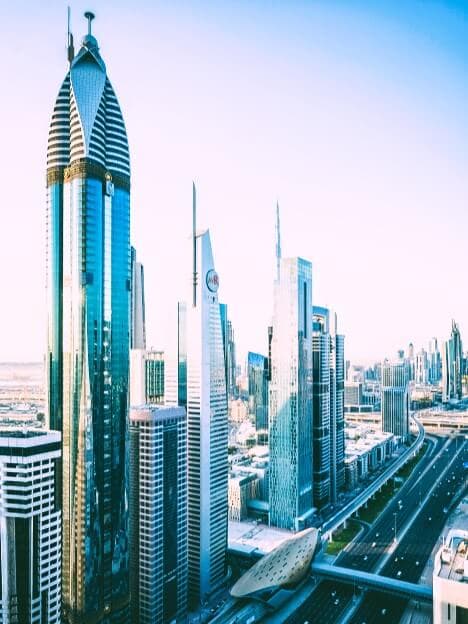 رحلات إلى دبي